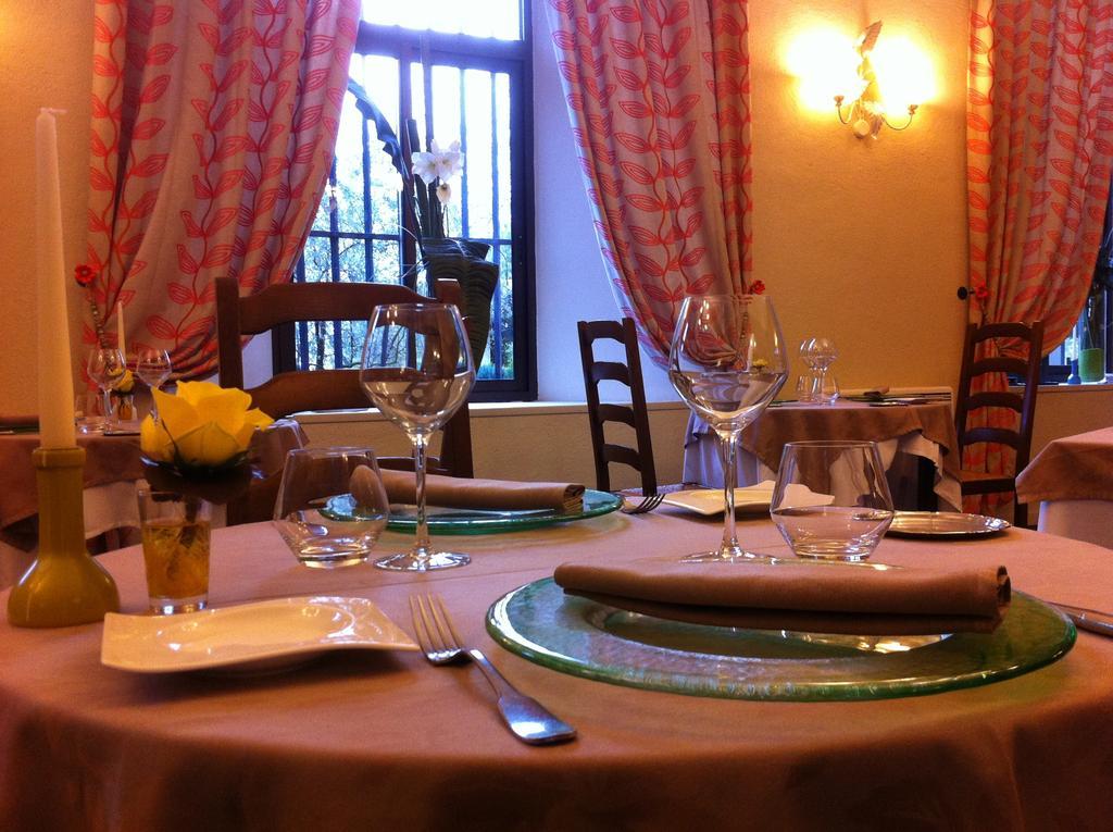 Logis Hotel Restaurant Les Norias Cazilhac  외부 사진
