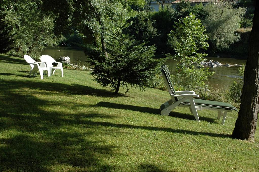Logis Hotel Restaurant Les Norias Cazilhac  외부 사진