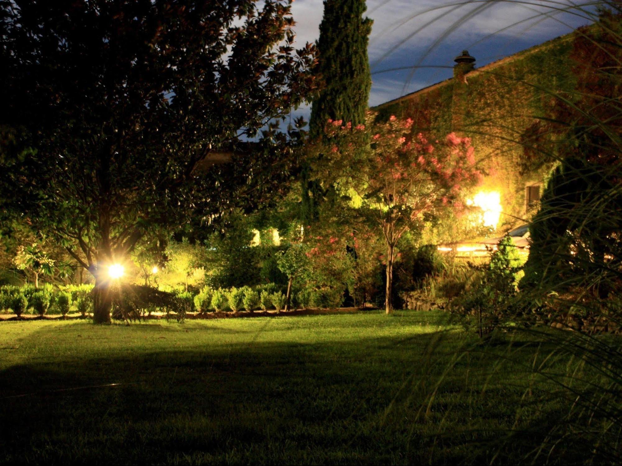Logis Hotel Restaurant Les Norias Cazilhac  외부 사진